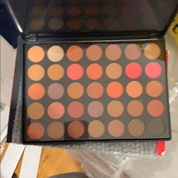3502 morphe eyeshadow pallet - Picture 5 of 5